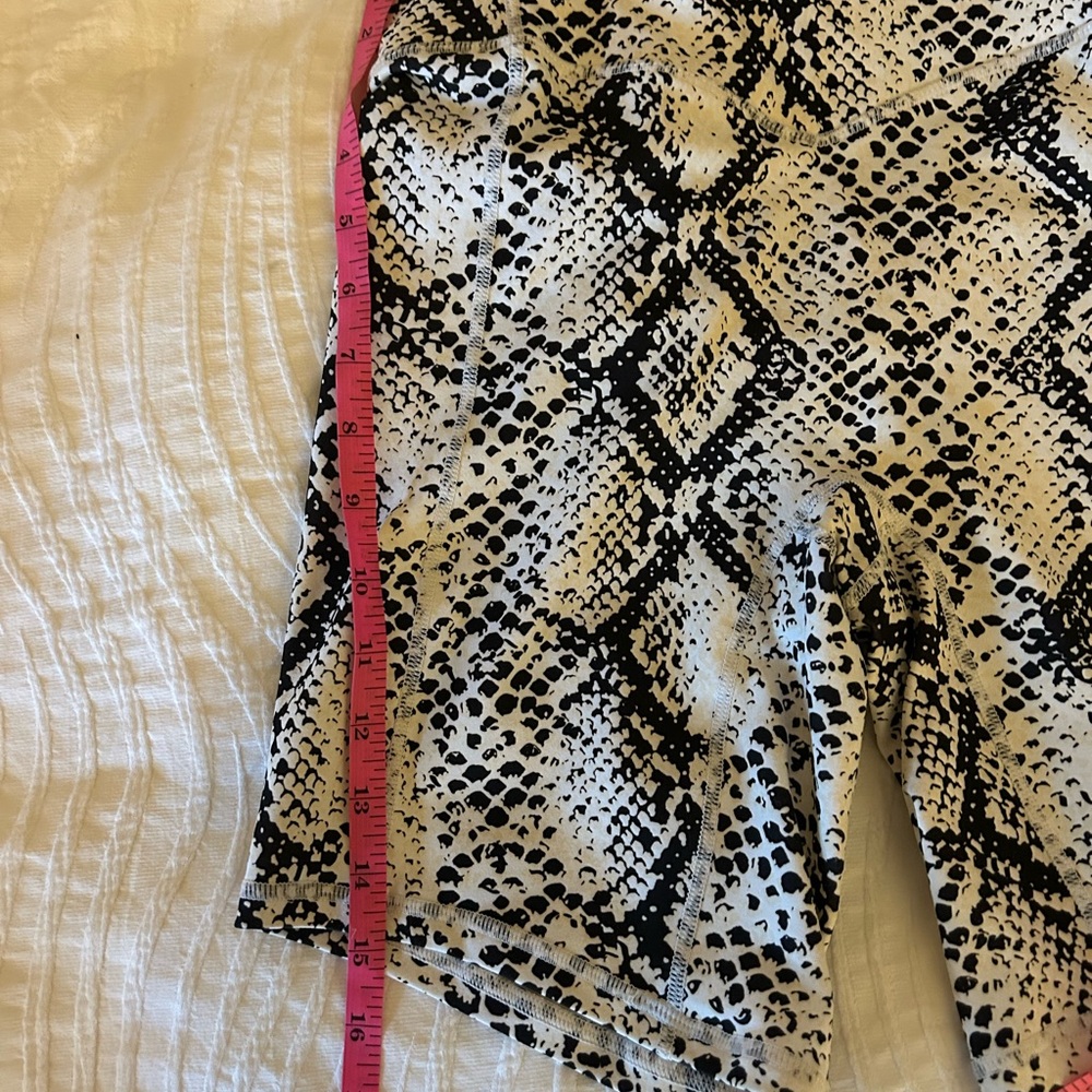 Balance Athletica Biker Shorts Python Ascend Vitality Rider Sz S - Picture 7 of 7